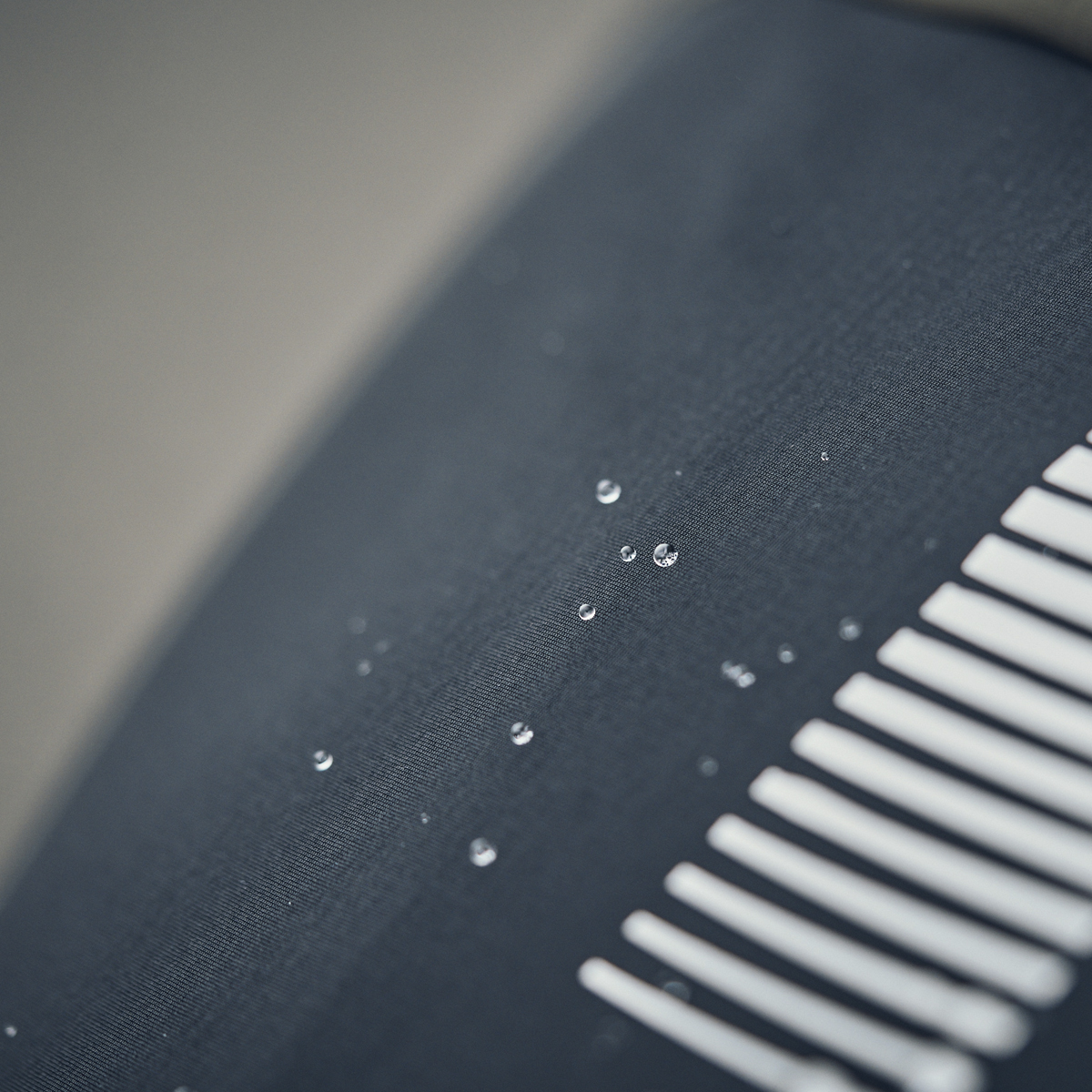 Assoluto_giubbino_nero_A