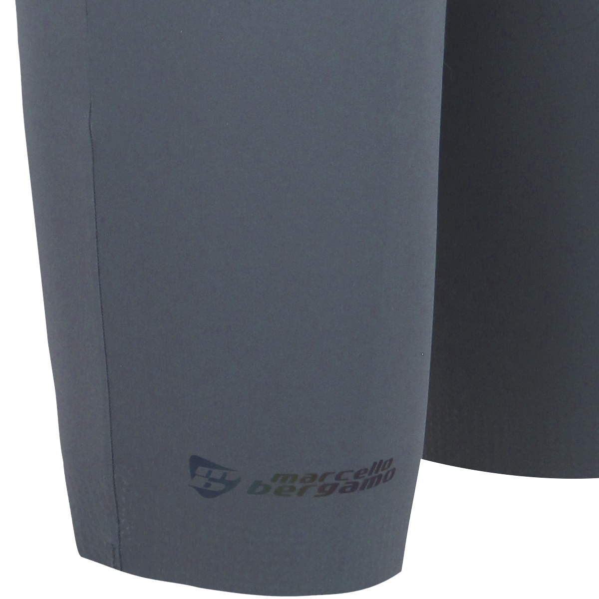 Cobra_salop_grigio_A